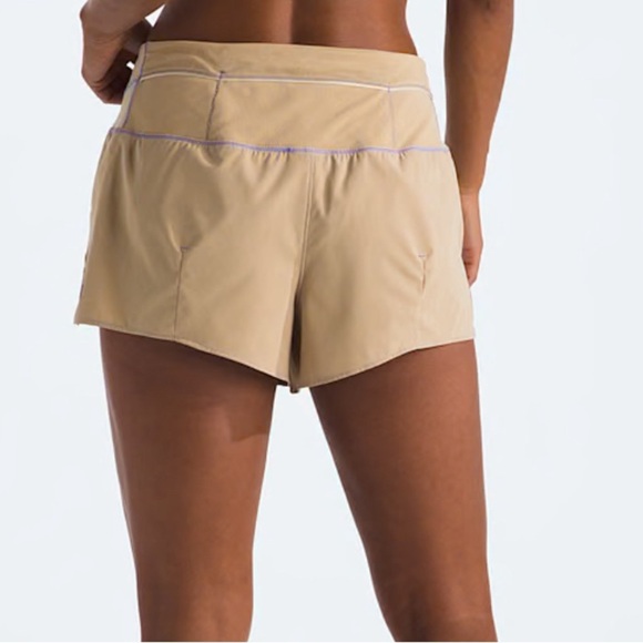 The North Face Women's Shorts XXL NWT - Picture 3 of 9